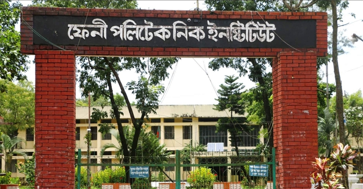 ফেনী পলিটেকনিক ইনস্টিটিউটে ছাত্রলীগের দু’পক্ষের সংঘর্ষে আহত ১০