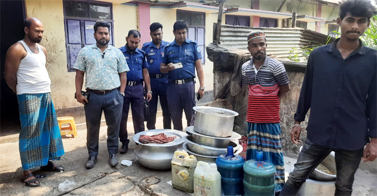 নোয়াখালীতে হাজী বিরিয়ানিকে জরিমানা