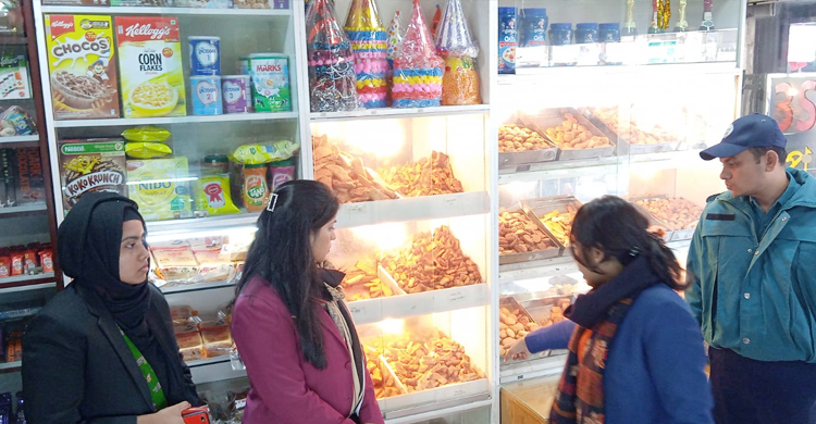 খাদ্যে মেয়াদহীন রং ব্যবহার, ৫০ হাজার টাকা জরিমানা