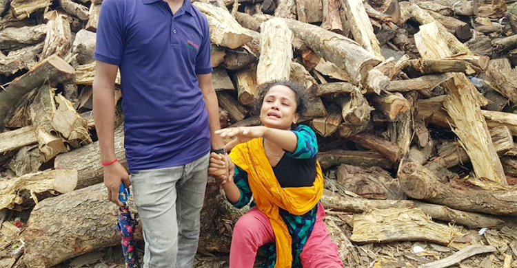 কাঁদছেন স্বজনরা, কাঁদছে রূপগঞ্জ