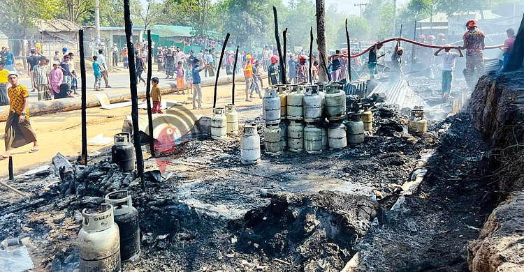 রোহিঙ্গা ক্যাম্পে ফের অগ্নিকাণ্ড