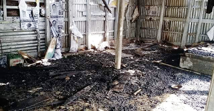 রাজাপুরে আওয়ামী লীগ অফিসে অগ্নিসংযোগ