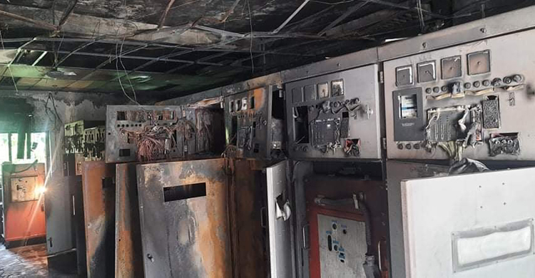 নওগাঁয় নেসকোর কন্ট্রোল রুমে আগুন : বন্ধ বিদ্যুৎ সরবরাহ