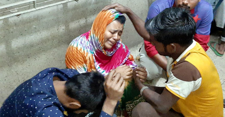 দগ্ধ শরীরে পোড়ার জ্বালা নিয়ে স্ত্রীর কাছে ছুটেছিলেন আলম