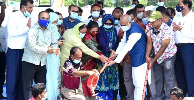 হাওর অঞ্চল উন্নত করতে সরকার সবকিছু করবে