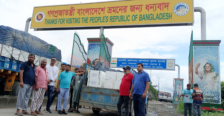 প্রথমবারের মতো ভারতে রপ্তানি হলো পাঙ্গাশ মাছের পোনা