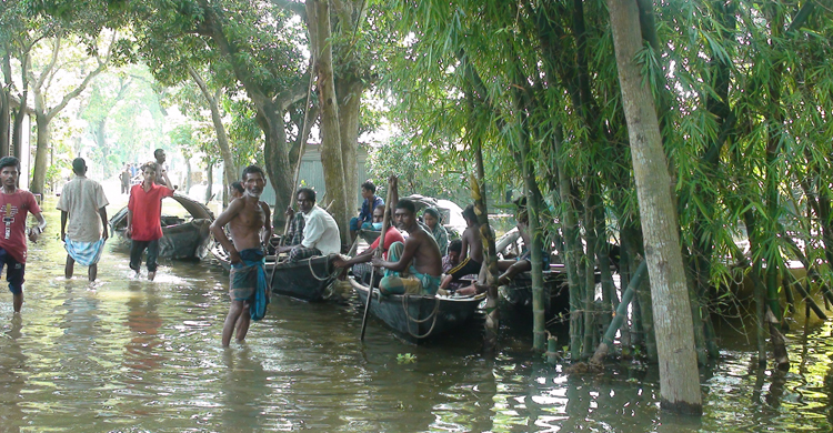 জামালপুরে পানিবন্দি ৩ লাখের বেশি মানুষ