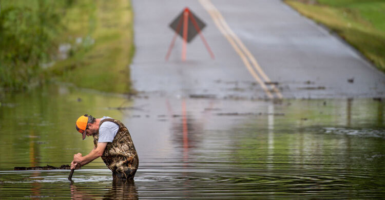 21 dead in flooding in US state of Tennessee