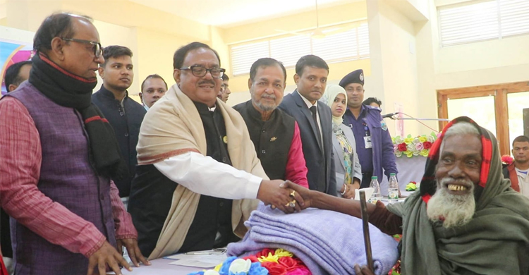 দেশে ভিক্ষুকের সংখ্যা কমেছে: খাদ্যমন্ত্রী