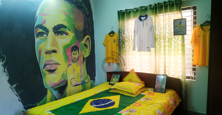 ছাত্রলীগ নেতা মিঠুর শোয়ার ঘরটি যেন এক টুকরো ব্রাজিল