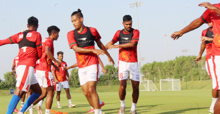 ভারতের ম্যাচ ভুলে ওমানে নজর ফুটবলারদের