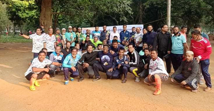 সোহরাওয়ার্দী উদ্যানে জামিল-আরমান স্মৃতি ফুটবল টুর্নামেন্ট শুরু