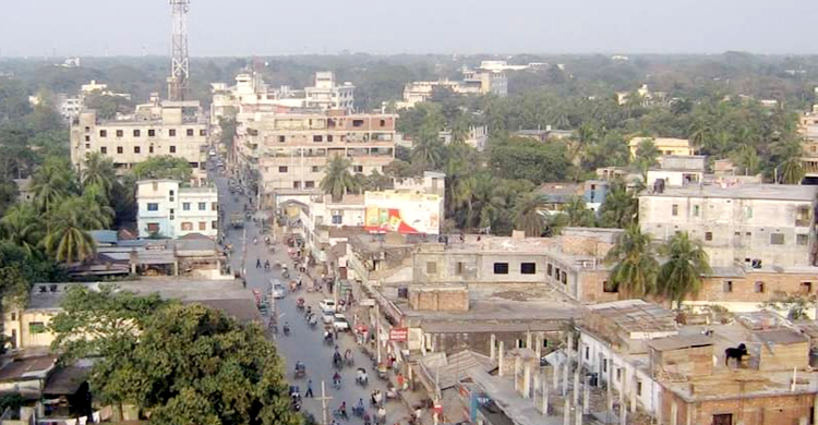 বড় হলেও আজ ভালো নেই পল্লীকবির ‘ছোট গাঁ’