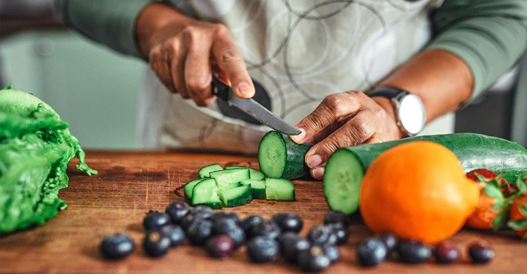 Here’s how to eat to live longer, new study says