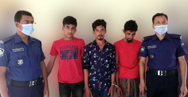 ফলের দোকানে শিশুকে বলাৎকার, ৩ যুবক গ্রেফতার