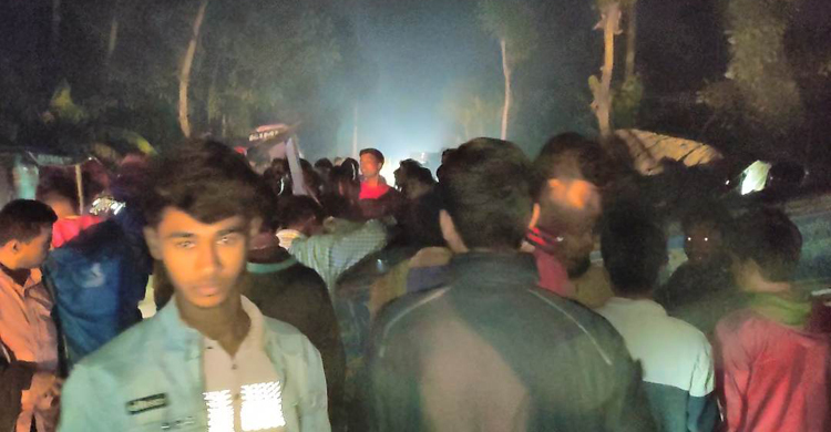 গাইবান্ধায় সড়ক দুর্ঘটনায় নিহত ২