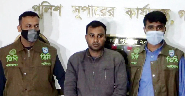 চাকরি দেওয়ার নামে অর্থ আত্মসাৎ, মেম্বারপ্রার্থী গ্রেফতার