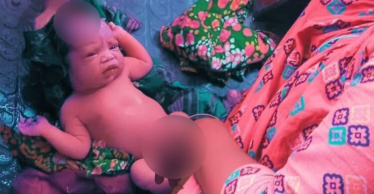 হাসপাতালে আসার পথে ইজিবাইকে সন্তান জন্ম দিলেন প্রসূতি