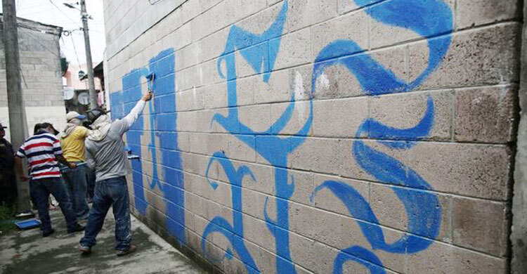 Over 700 gang members in Central America arrested in US