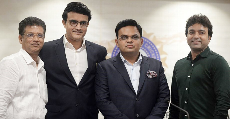 সুপ্রিম কোর্টকে ‘কাঁচকলা’ দেখাতে প্রস্তুতি নিচ্ছে সৌরভ গাঙ্গুলিরা