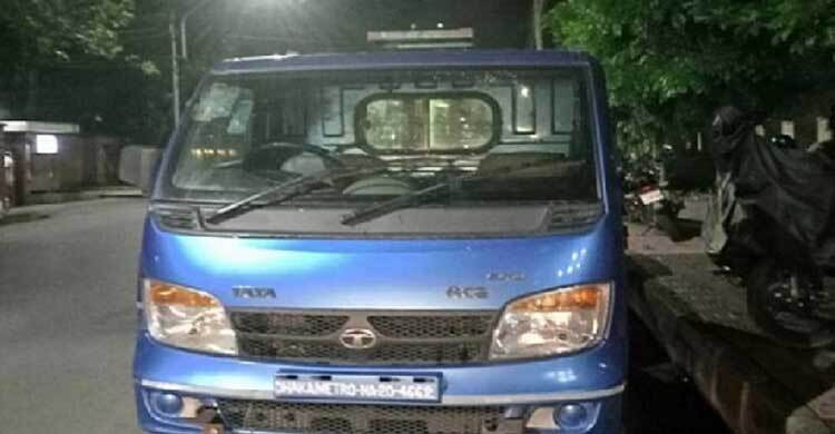 সীমান্ত এলাকা থেকে গাঁজা এনে ঢাকায় বিক্রি, গ্রেফতার ২