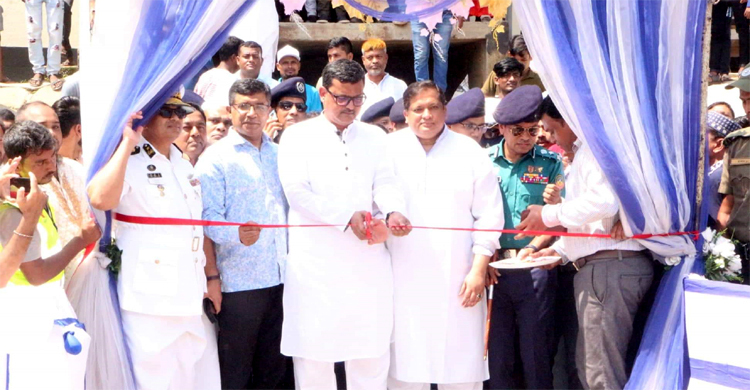 ঢাকায় বৃত্তাকার নৌপথে চলবে স্পিডবোট