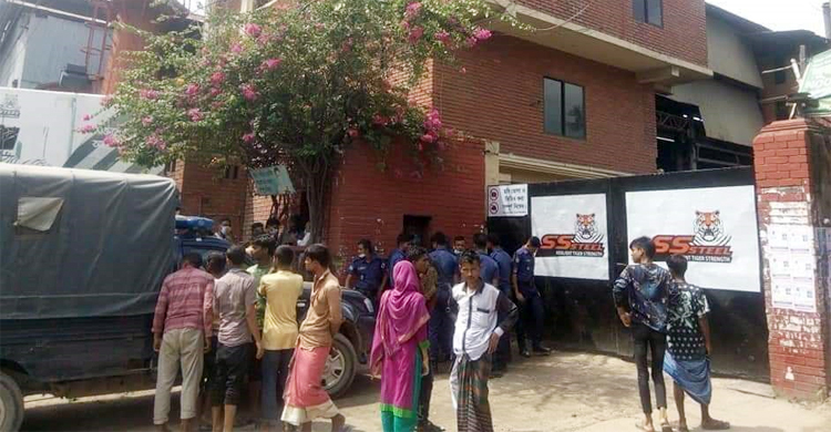 গাজীপুরে ইস্পাত কারখানায় ৫ শ্রমিক দগ্ধ