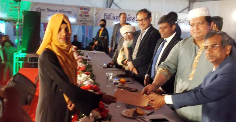 দুদিনে ২৪ হাজার আবেদন, চাকরি পেলেন ২৫০ জন