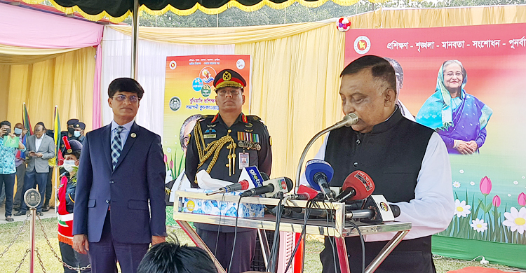 কারাগারে দায়িত্ব পালন ভিন্নতর ও চ্যালেঞ্জিং: স্বরাষ্ট্রমন্ত্রী