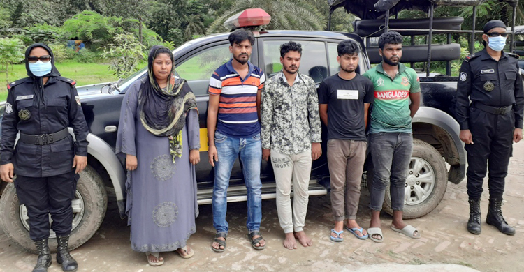 অপহৃত দুই ব্যবসায়ীকে উদ্ধার, নারীসহ ৫ অপহরণকারী গ্রেফতার