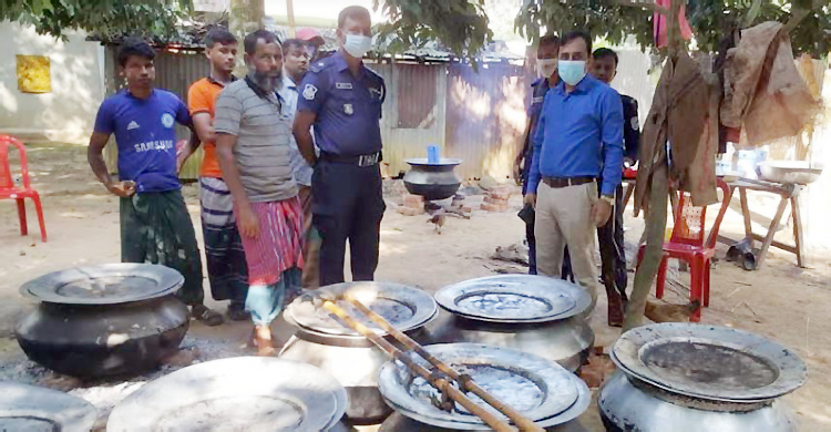বিরিয়ানি খাওয়াতে গিয়ে বিপাকে প্রার্থী