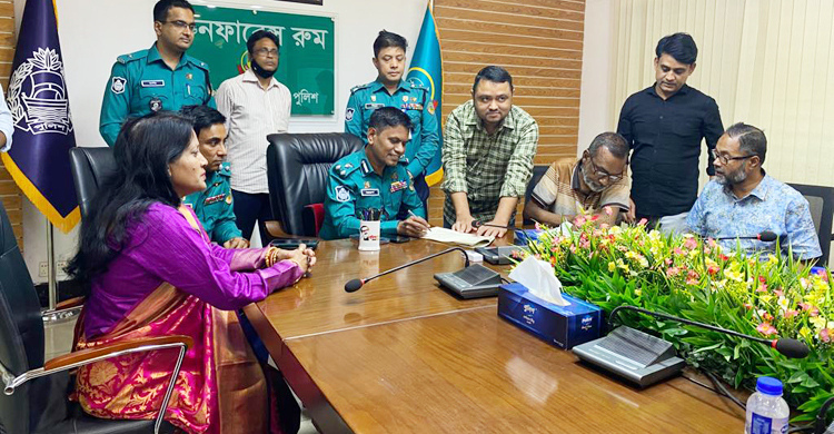 কাশিমপুর থানা ভবনের জন্য ১০ কোটি টাকার জমি দিলেন ব্যবসায়ী