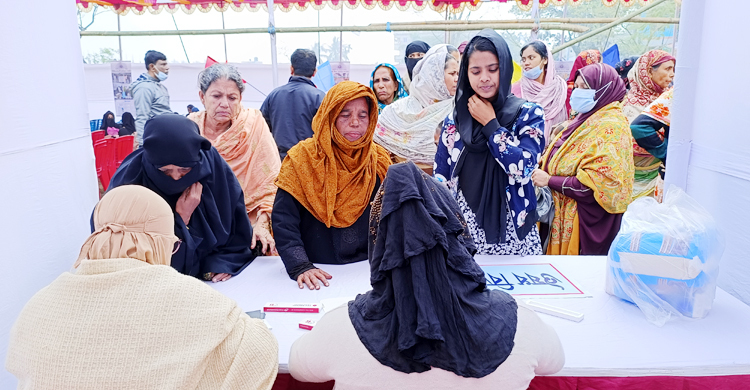 বিনামূল্যে স্বাস্থ্যসেবা পেলেন সহস্রাধিক দরিদ্র মানুষ