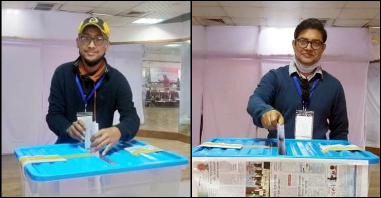 স্বাস্থ্যবিধি মেনে শিল্পী সংঘের ভোটগ্রহণ শুরু