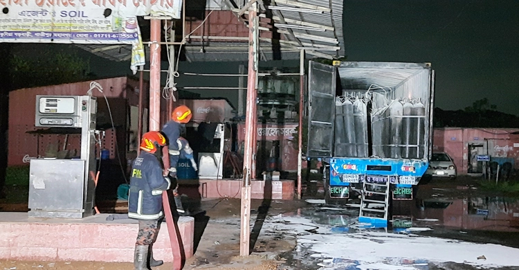 গাজীপুরে দগ্ধ পাঁচজনকে শেখ হাসিনা বার্নে ভর্তি