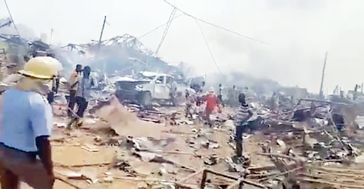 ঘানায় ভয়াবহ বিস্ফোরণে ৫০০ ভবন ধস, বহু হতাহতের শঙ্কা