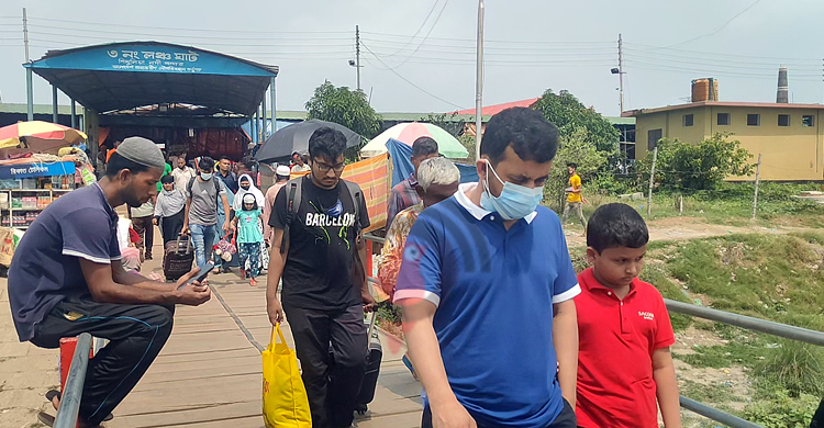 শিমুলিয়ায় যানবাহনের সঙ্গে বাড়ছে ভোগান্তি