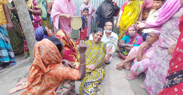 স্ত্রীসহ দুই মেয়েকে হত্যা: আত্মহত্যার সময় সেই চিকিৎসক আটক