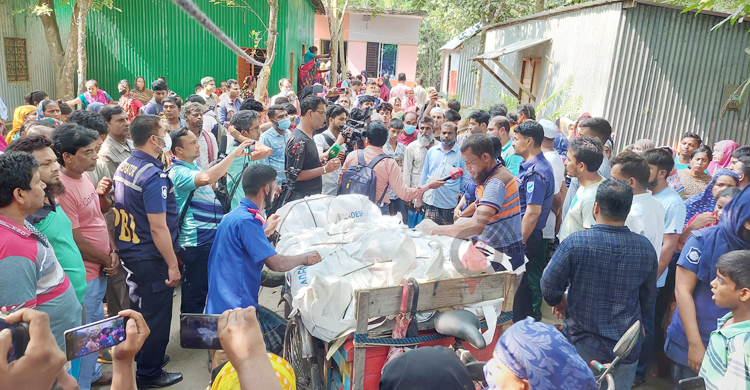 স্ত্রীসহ দুই মেয়েকে হত্যা: আত্মহত্যার সময় সেই চিকিৎসক আটক