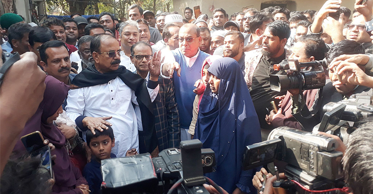 ‘সরকার একের পর এক মানবাধিকার লঙ্ঘন করছে’