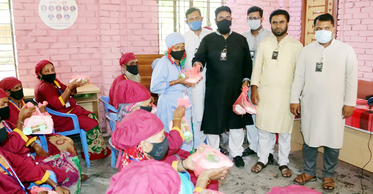 ‘আল্লাহ যেন শেখ সাবরে জান্নাতবাসী করে’