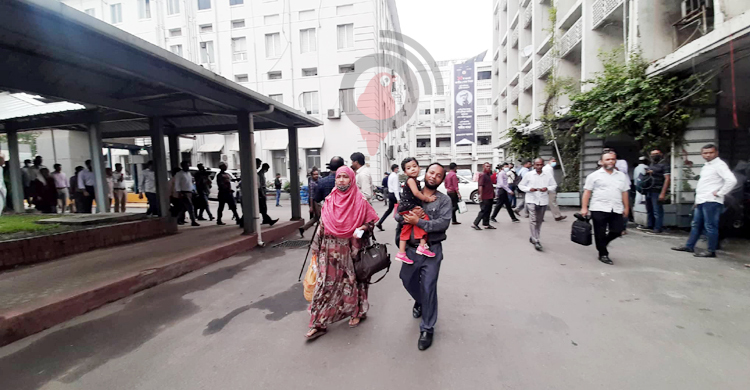 অফিসের নতুন সময়সূচিতে বিপাকে নারীরা