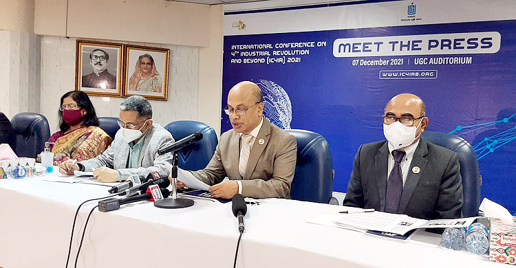 উচ্চশিক্ষার কারিকুলাম পরিবর্তন জরুরি: ইউজিসি চেয়ারম্যান