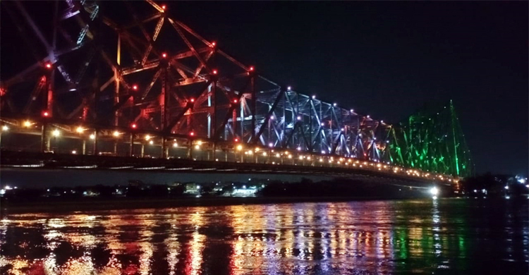 ৭৯ বছর ধরে যেভাবে রক্ষণাবেক্ষণ হচ্ছে হাওড়া ব্রিজ