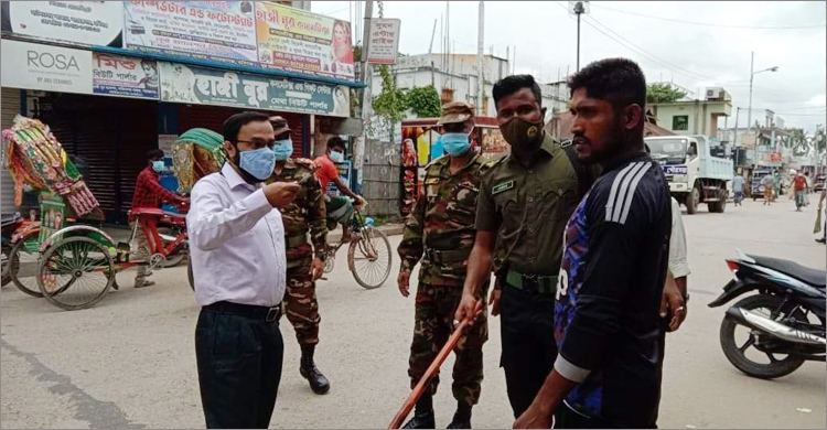 শায়েস্তাগঞ্জে বিধিনিষেধ লঙ্ঘন করায় ২৬ জনকে জরিমানা