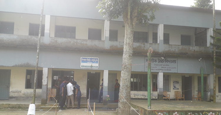 হবিগঞ্জে ভোটার শূন্য কেন্দ্র, এক ঘণ্টায় এক ভোট