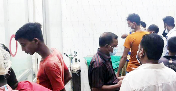 হবিগঞ্জে কিশোরীর সঙ্গে সেলফি তোলা নিয়ে সংঘর্ষ