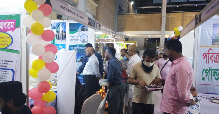 শেষ দিনে উপচেপড়া ভিড়, ওমরা প্যাকেজে আগ্রহ বেশি