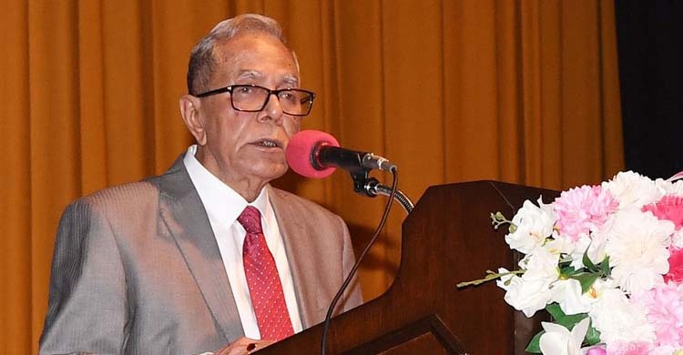 কোনো বিচারপ্রার্থী যাতে হয়রানির শিকার না হন: রাষ্ট্রপতি