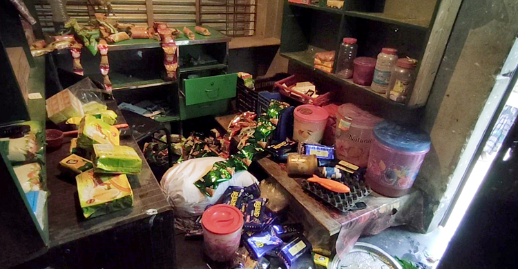 পরাজিত প্রার্থীর বাড়িতে ঢুকে হামলা